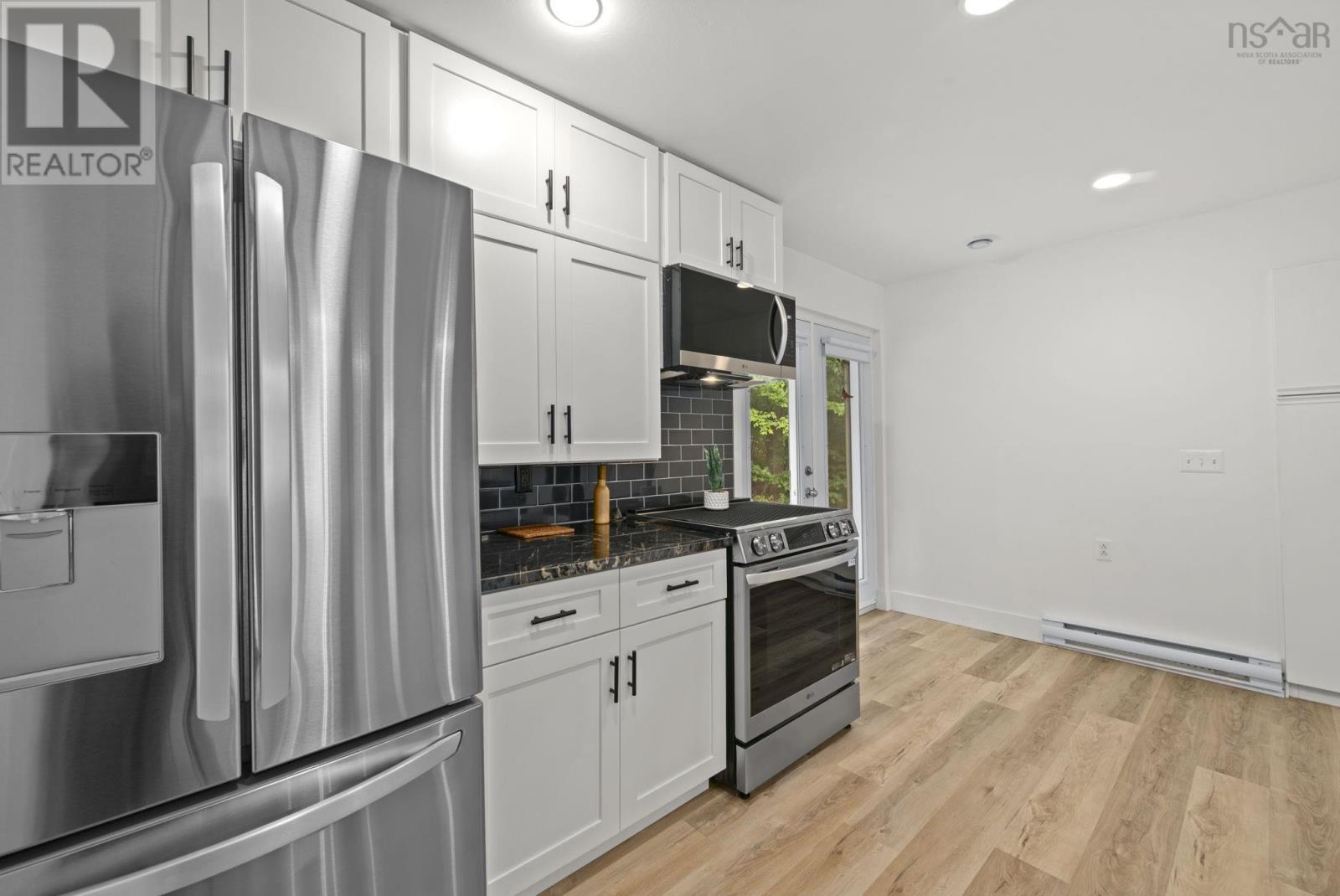 31-33 Birch Grove, Upper Tantallon, Nova Scotia  B3Z 1L1 - Photo 11 - 202525274