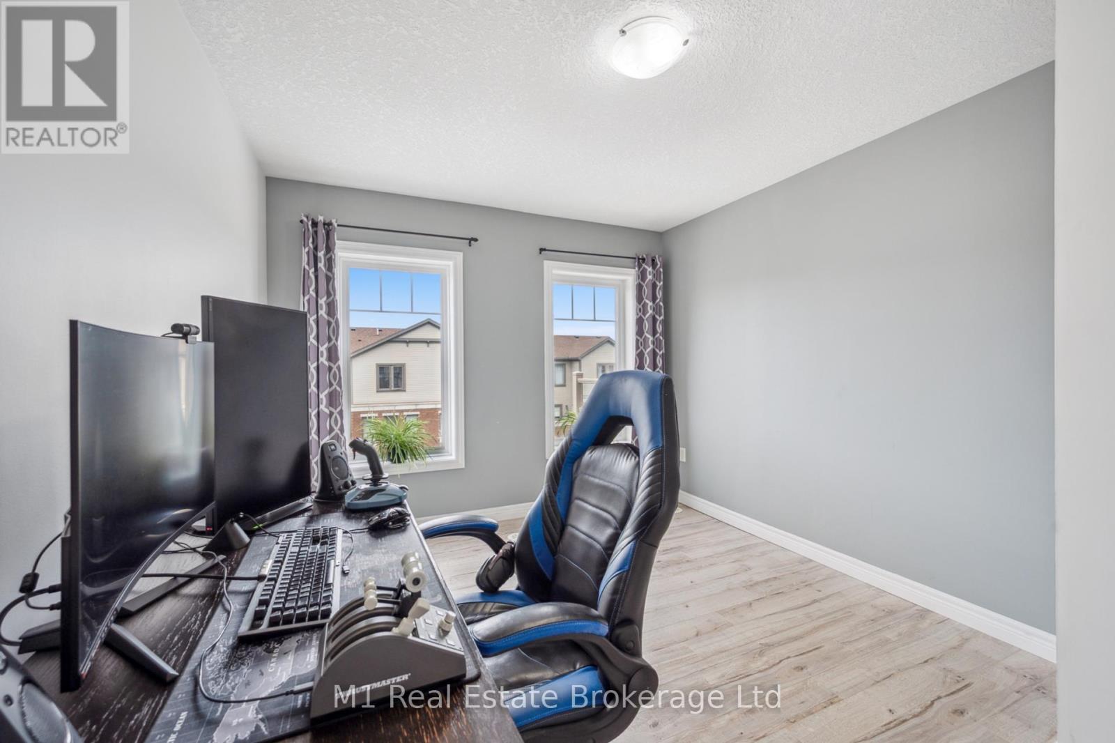 34 - 39 Kay Crescent, Guelph, Ontario  N1L 0N5 - Photo 29 - X12448650