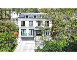 101 DUNLOE ROAD, Toronto, Ontario