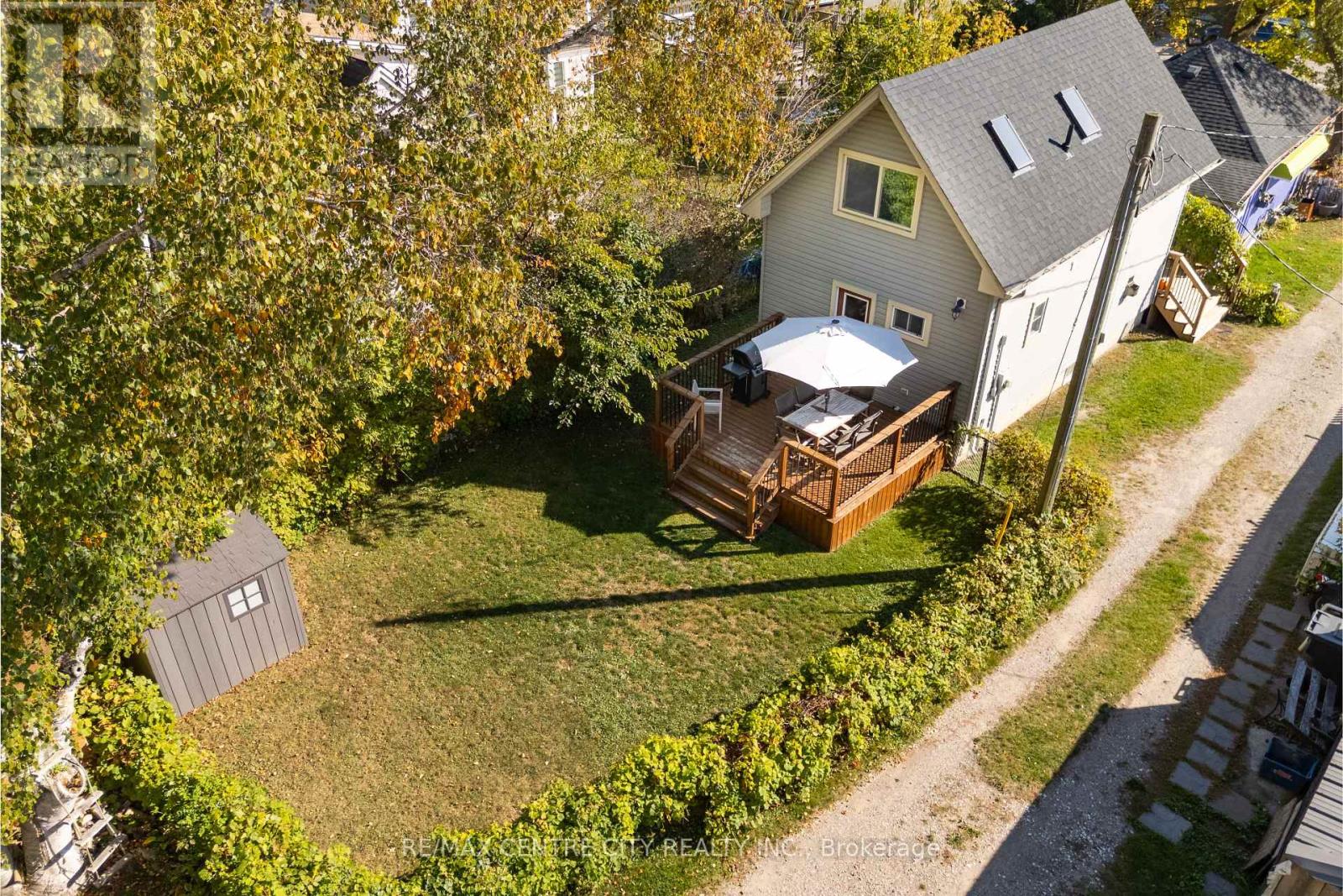 417 Edith Cavell Boulevard, Central Elgin, Ontario  N5L 1E7 - Photo 24 - X12448625