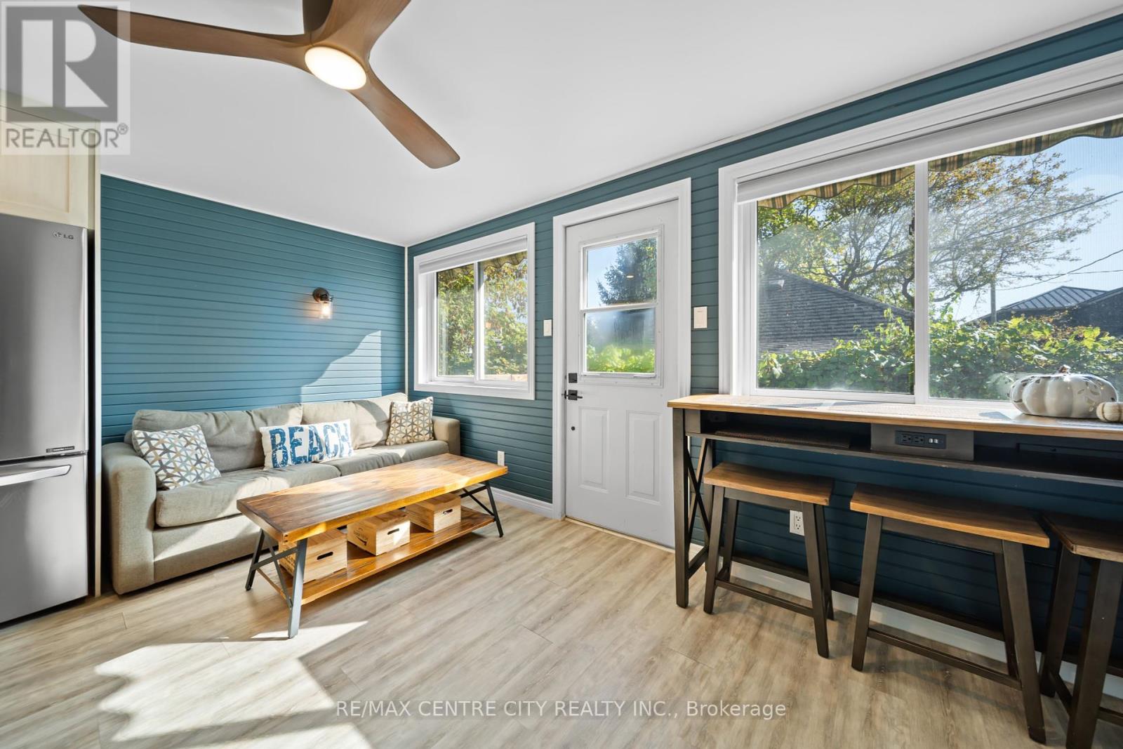 417 Edith Cavell Boulevard, Central Elgin, Ontario  N5L 1E7 - Photo 4 - X12448625
