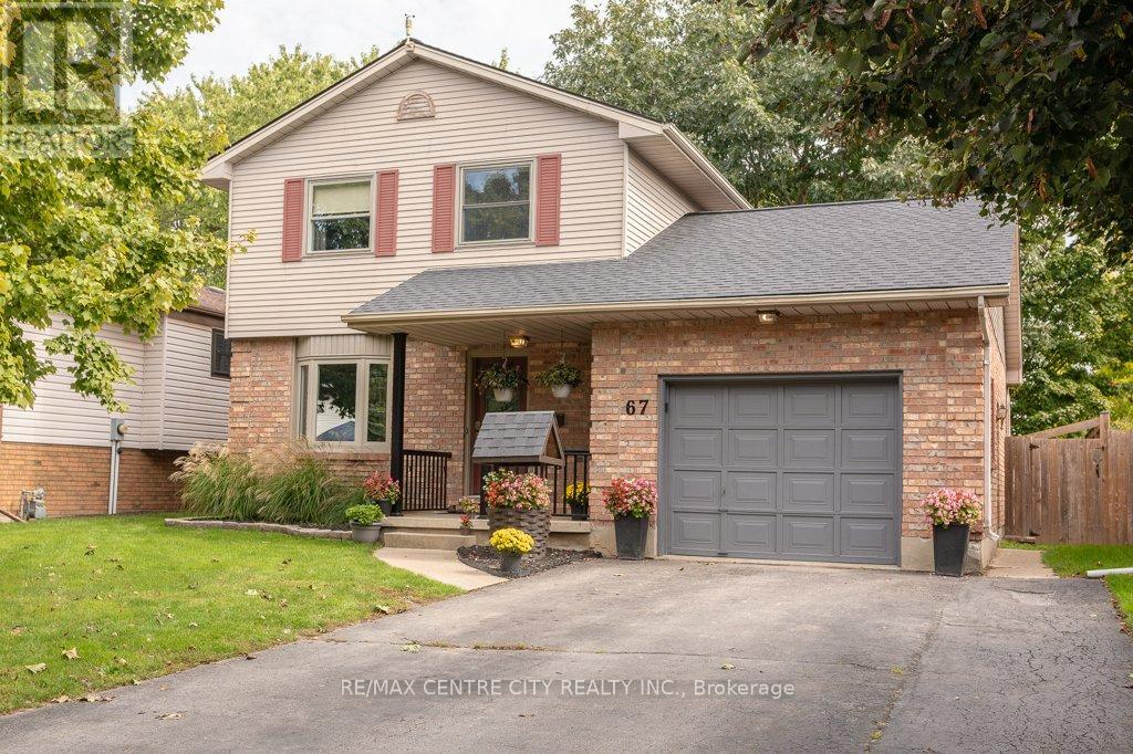 67 FARMINGTON AVENUE, Aylmer, Ontario