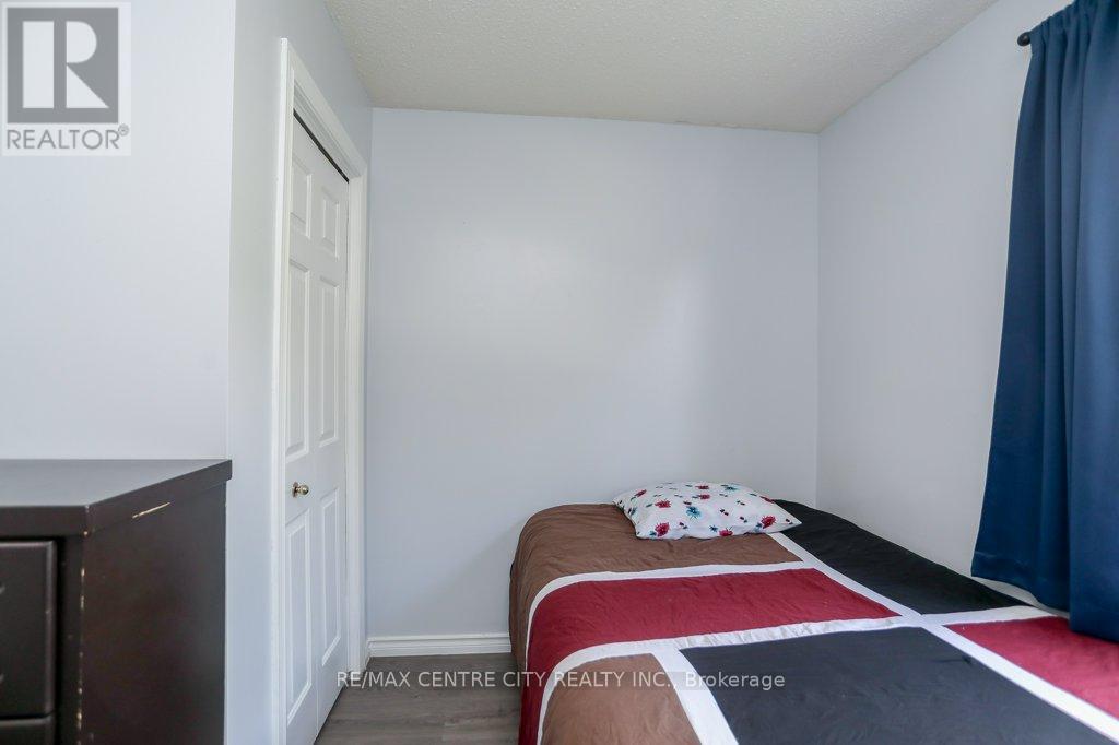67 Farmington Avenue, Aylmer, Ontario  N5H 3E3 - Photo 18 - X12448634