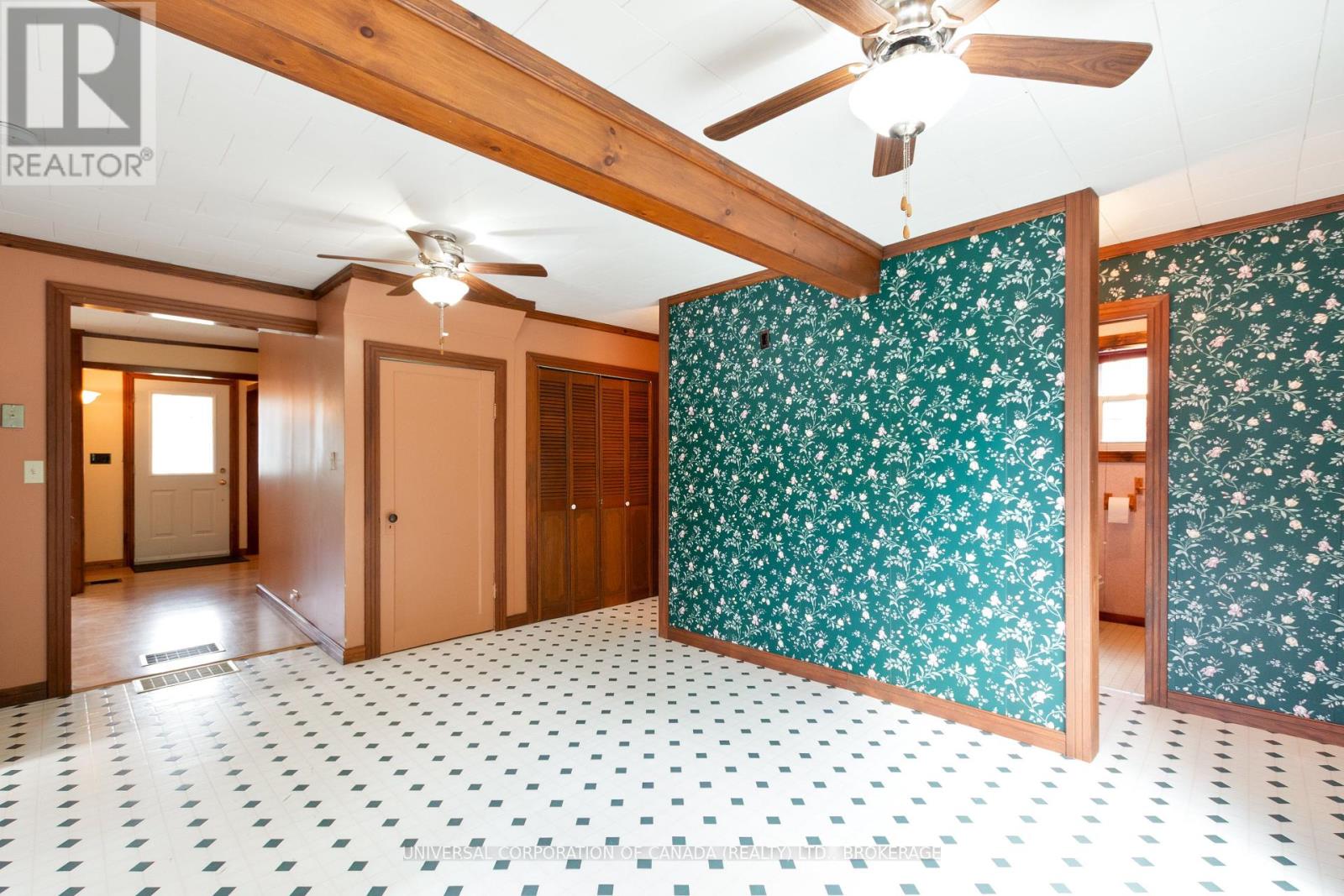 44 Shakespeare Street, Bayham, Ontario  N0J 1T0 - Photo 16 - X12448646