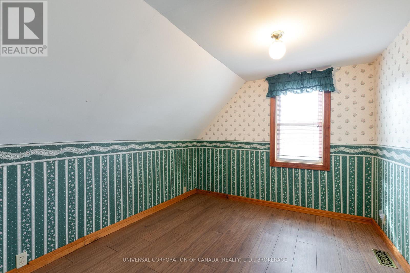 44 Shakespeare Street, Bayham, Ontario  N0J 1T0 - Photo 26 - X12448646