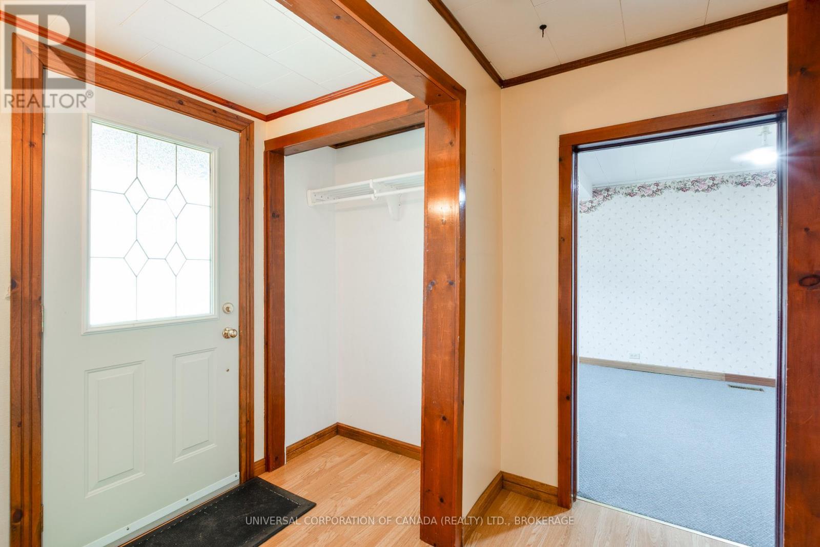 44 Shakespeare Street, Bayham, Ontario  N0J 1T0 - Photo 5 - X12448646