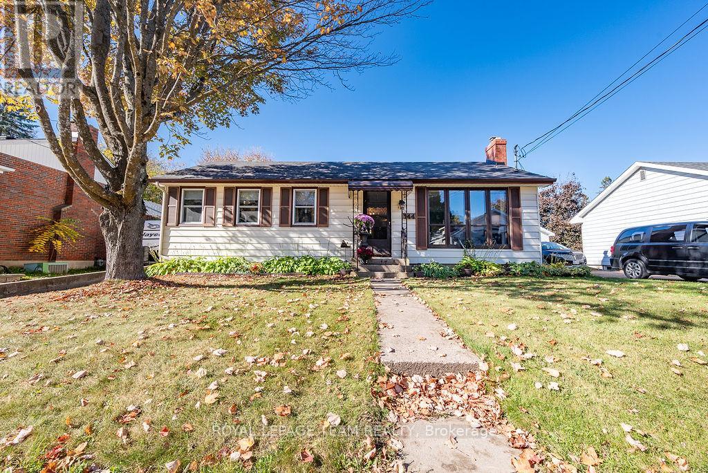 144 Opeongo Road, Renfrew, Ontario  K7V 2T5 - Photo 1 - X12448621