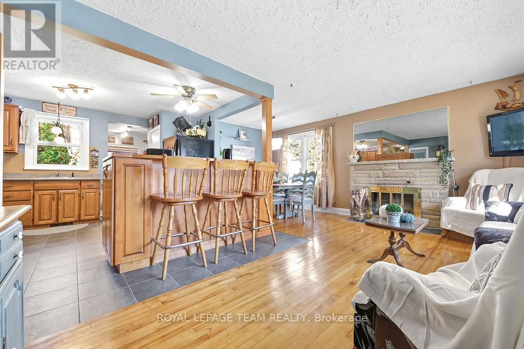 144 Opeongo Road, Renfrew, Ontario  K7V 2T5 - Photo 18 - X12448621