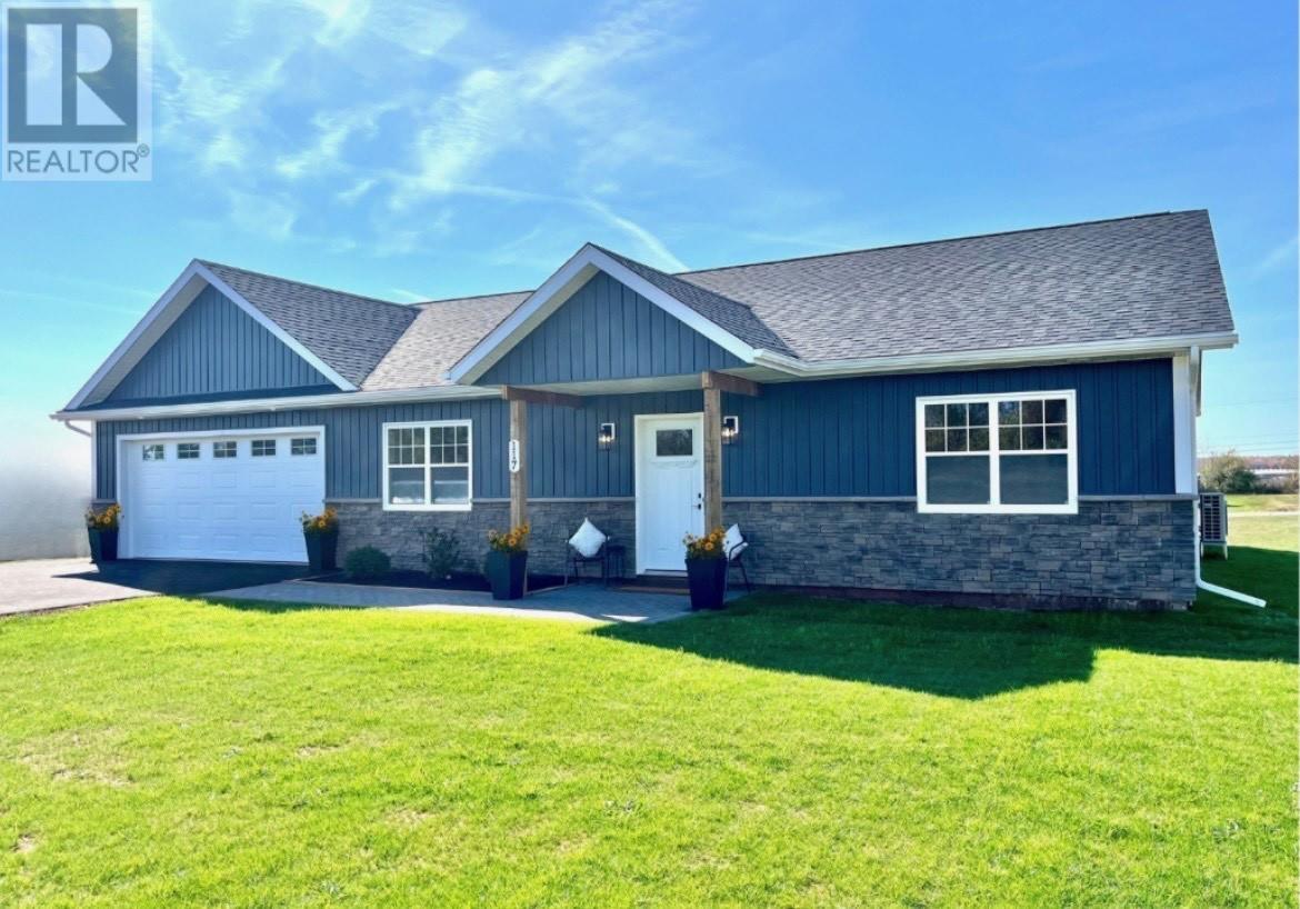 117 Waters Edge Lane, Cornwall, Prince Edward Island  C0A 1H4 - Photo 1 - 202518449