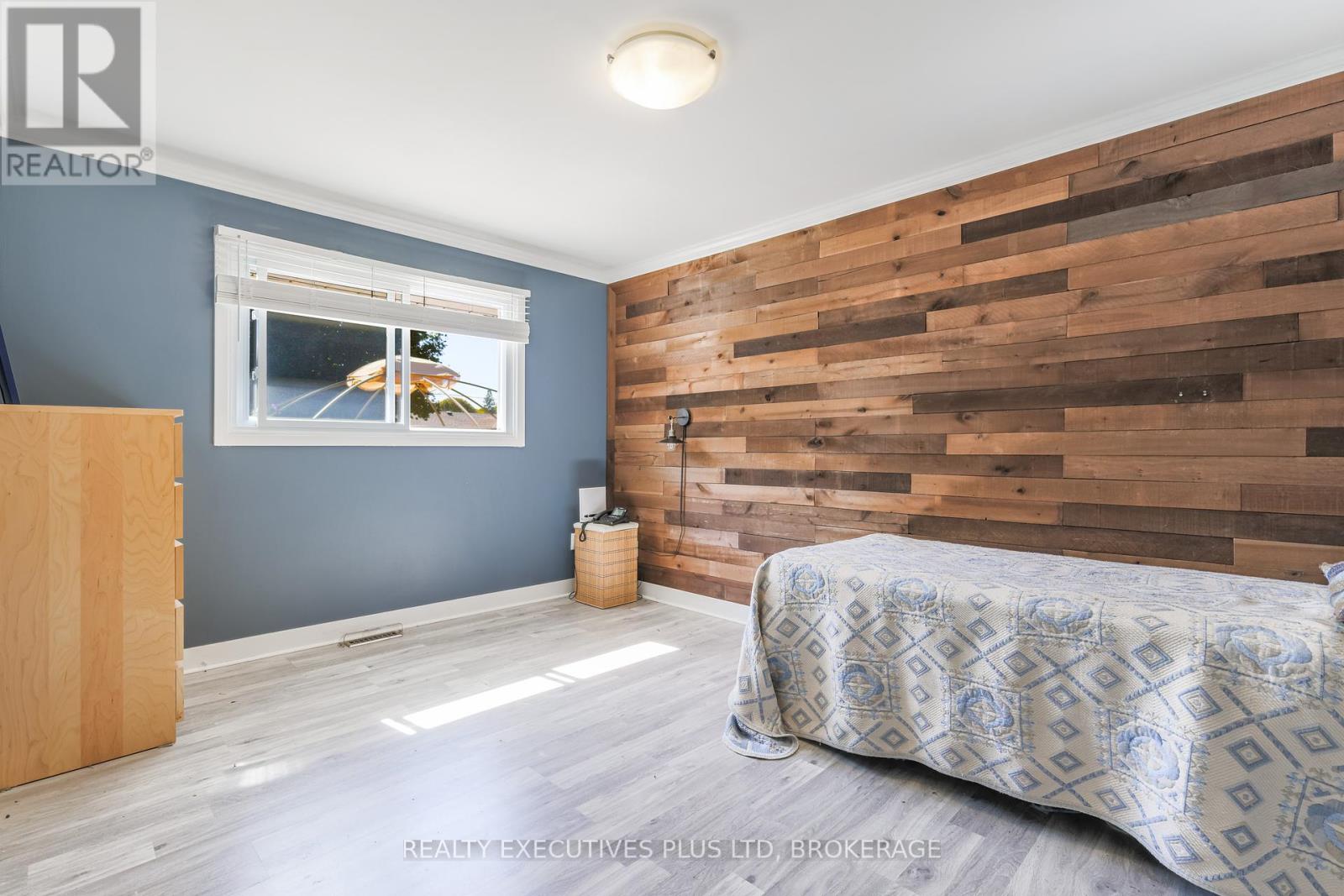 6528 Stamford Green Drive, Niagara Falls, Ontario  L2J 1T8 - Photo 11 - X12448649