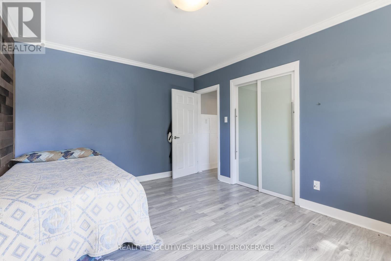 6528 Stamford Green Drive, Niagara Falls, Ontario  L2J 1T8 - Photo 12 - X12448649