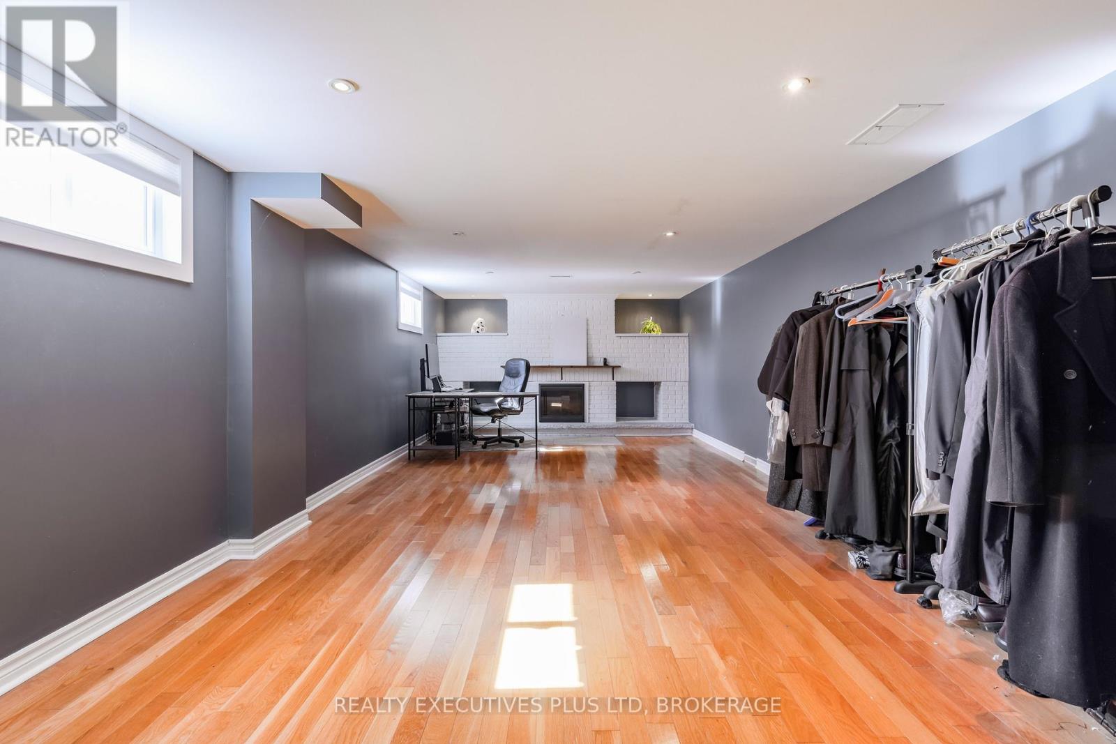 6528 Stamford Green Drive, Niagara Falls, Ontario  L2J 1T8 - Photo 20 - X12448649