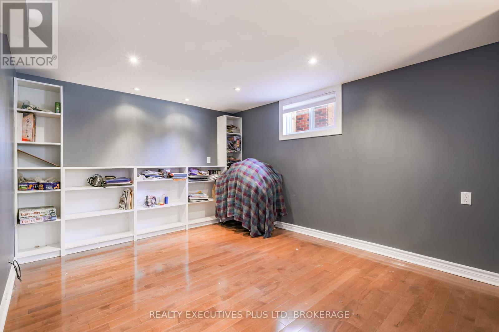 6528 Stamford Green Drive, Niagara Falls, Ontario  L2J 1T8 - Photo 21 - X12448649