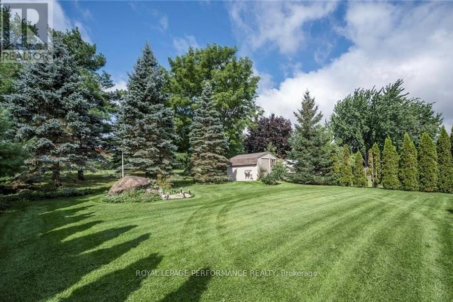 6802 Riverview Drive, South Glengarry, Ontario  K6H 7M1 - Photo 23 - X12445904