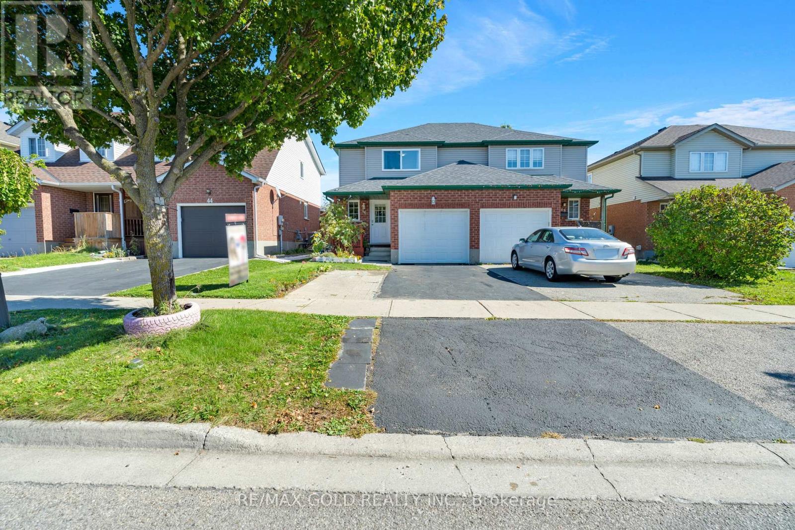 46 ACTIVA AVENUE, Kitchener, Ontario