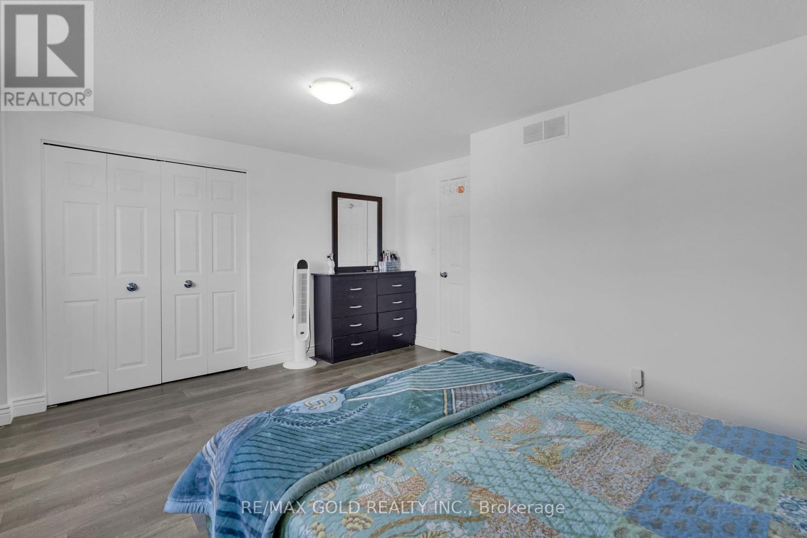 46 Activa Avenue, Kitchener, Ontario  N2E 3R2 - Photo 18 - X12448385