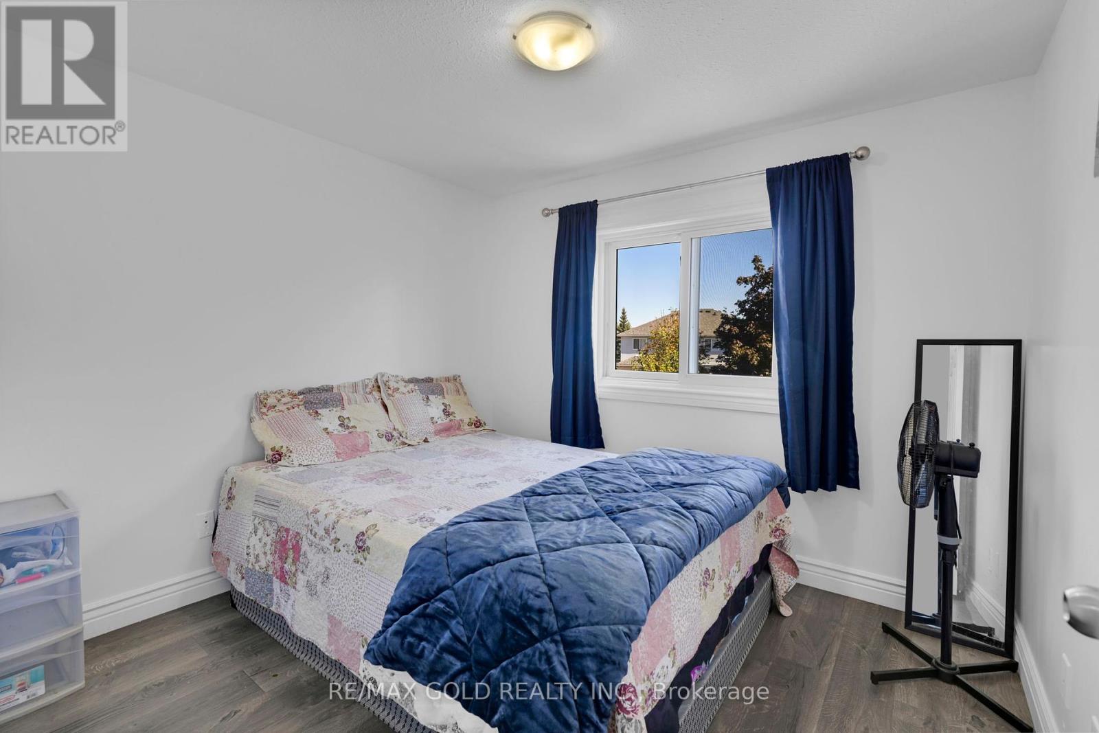 46 Activa Avenue, Kitchener, Ontario  N2E 3R2 - Photo 19 - X12448385