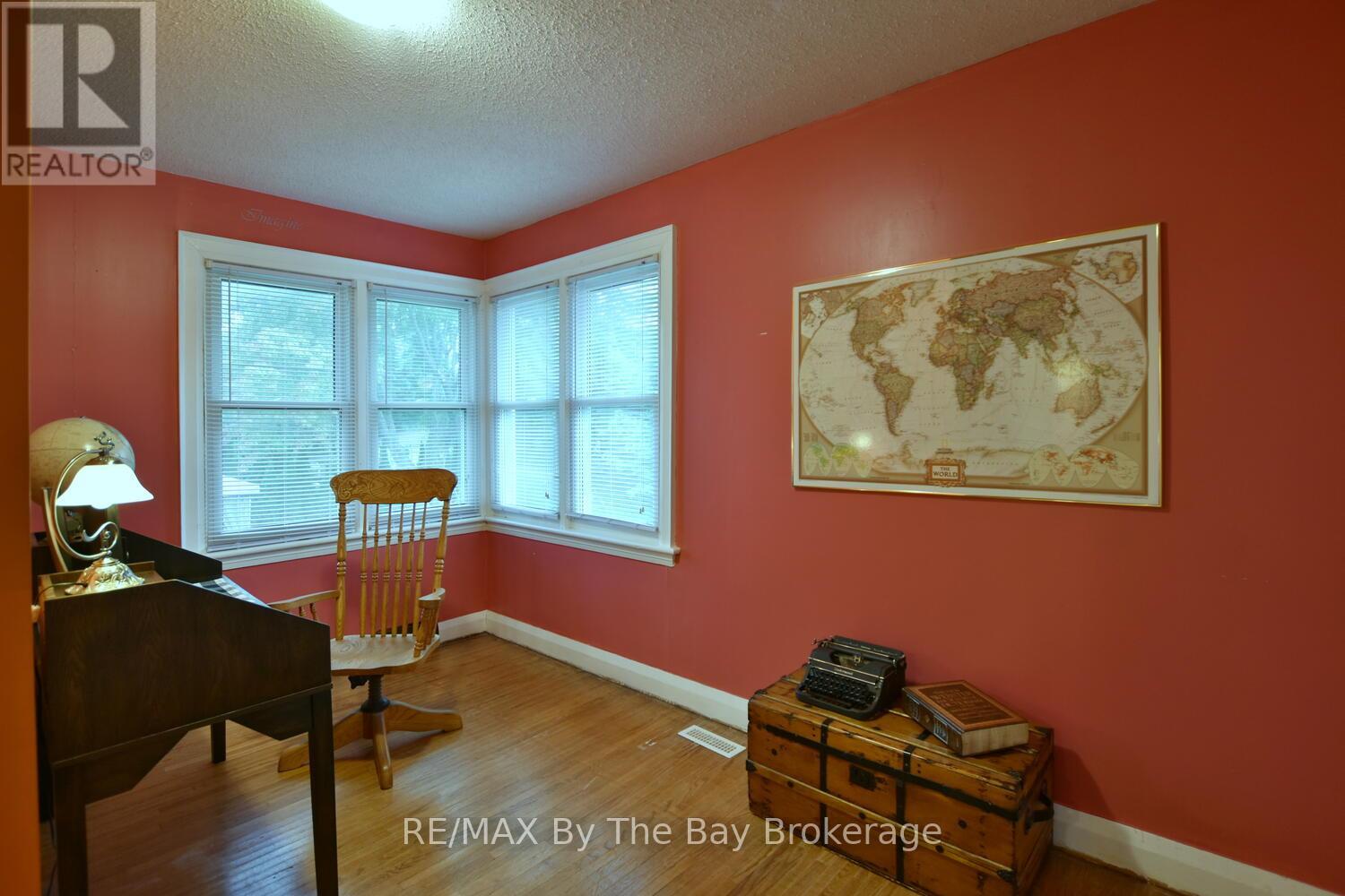 44 Peter Street, Springwater, Ontario  L0L 1P0 - Photo 22 - S12431658