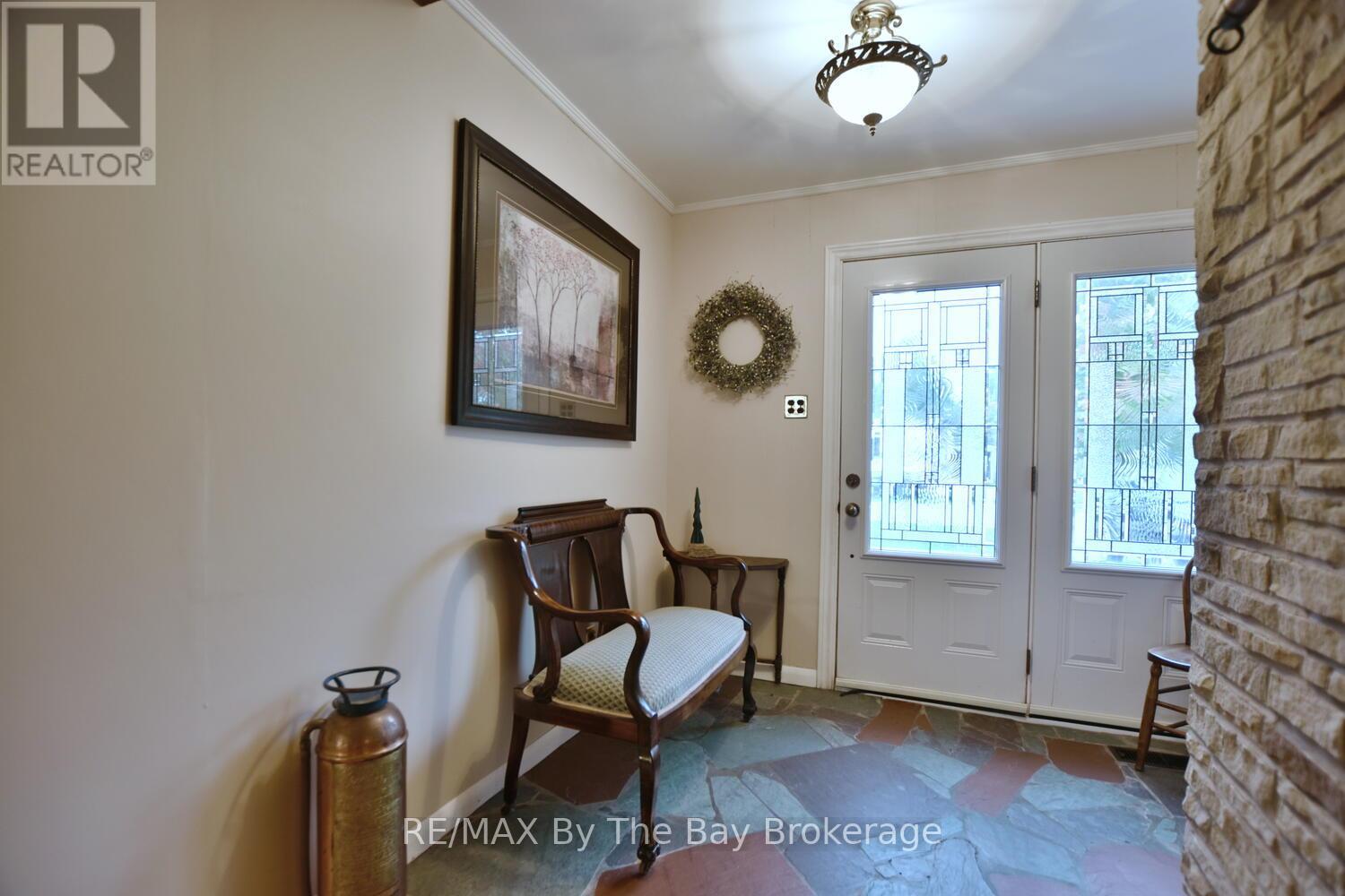 44 Peter Street, Springwater, Ontario  L0L 1P0 - Photo 4 - S12431658