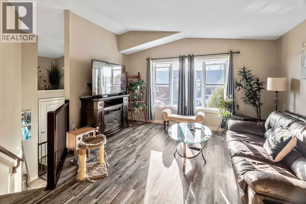 183 Timberstone Way, Red Deer, Alberta  T4P 0L6 - Photo 2 - A2262266