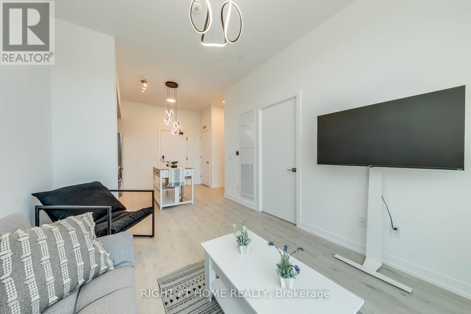 136 - 2501 Saw Whet Boulevard, Oakville, Ontario  L6M 5N2 - Photo 17 - W12383573