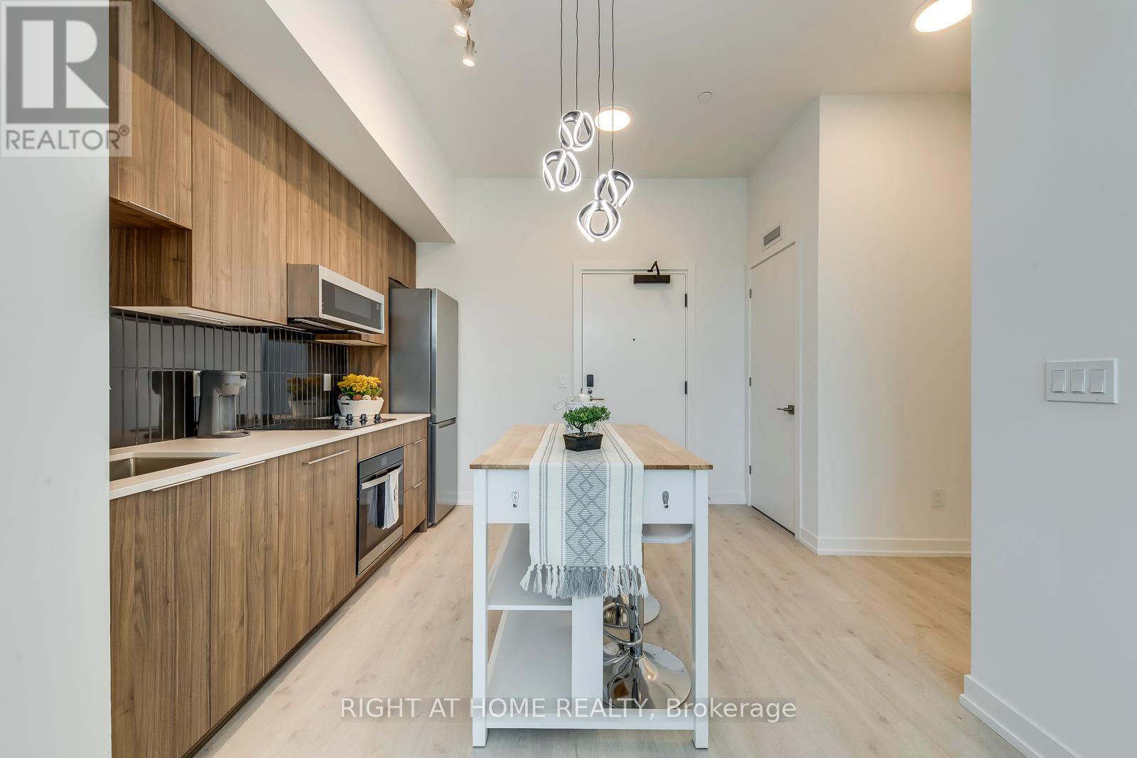 136 - 2501 Saw Whet Boulevard, Oakville, Ontario  L6M 5N2 - Photo 12 - W12383573
