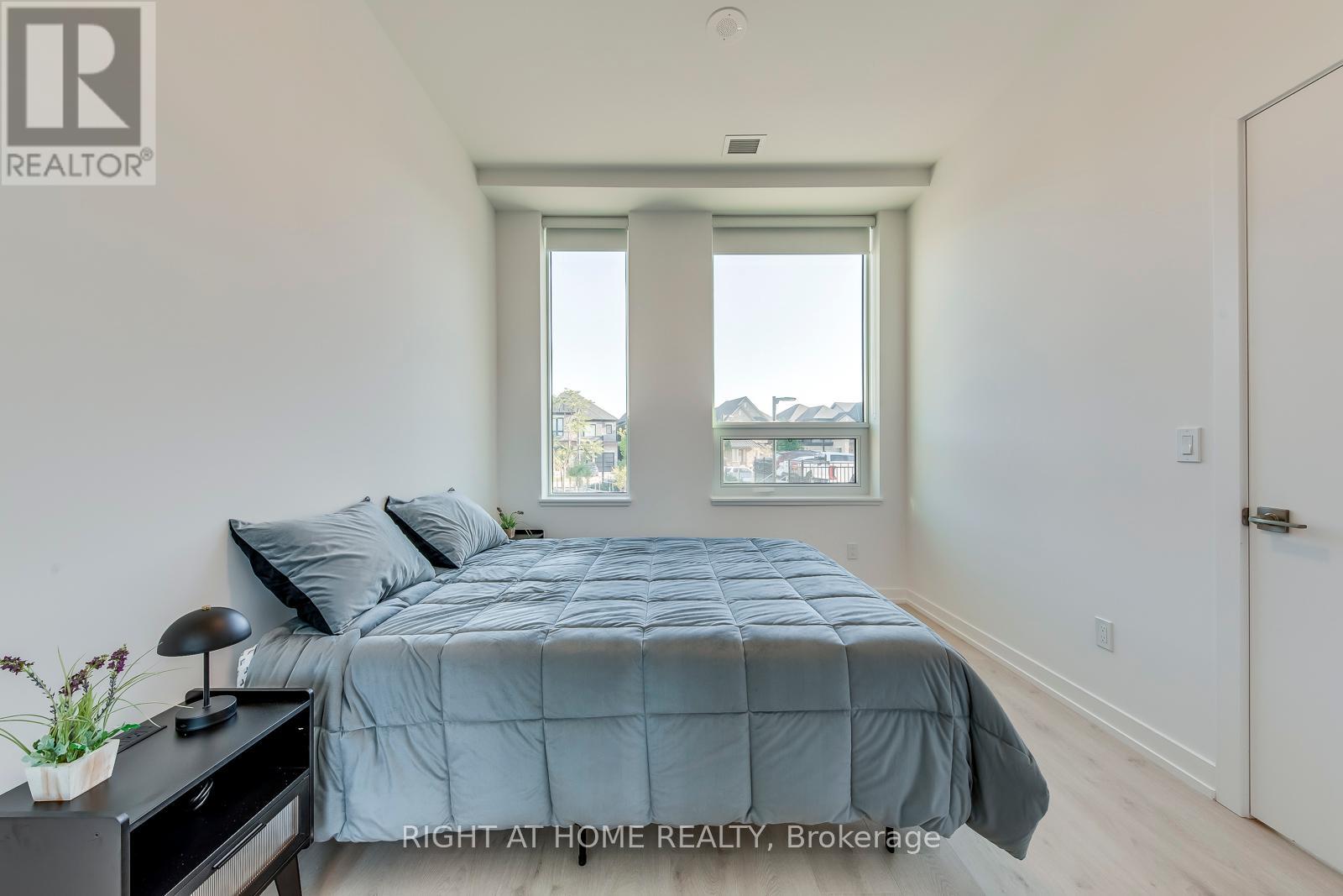 136 - 2501 Saw Whet Boulevard, Oakville, Ontario  L6M 5N2 - Photo 20 - W12383573