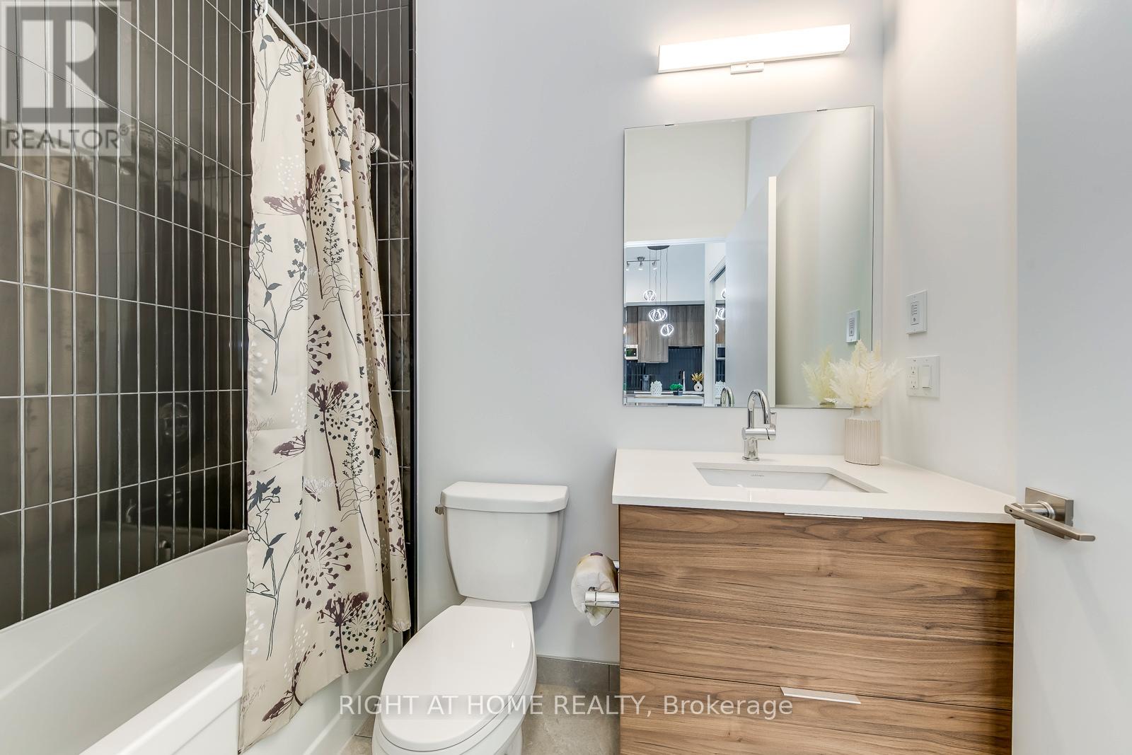 136 - 2501 Saw Whet Boulevard, Oakville, Ontario  L6M 5N2 - Photo 21 - W12383573