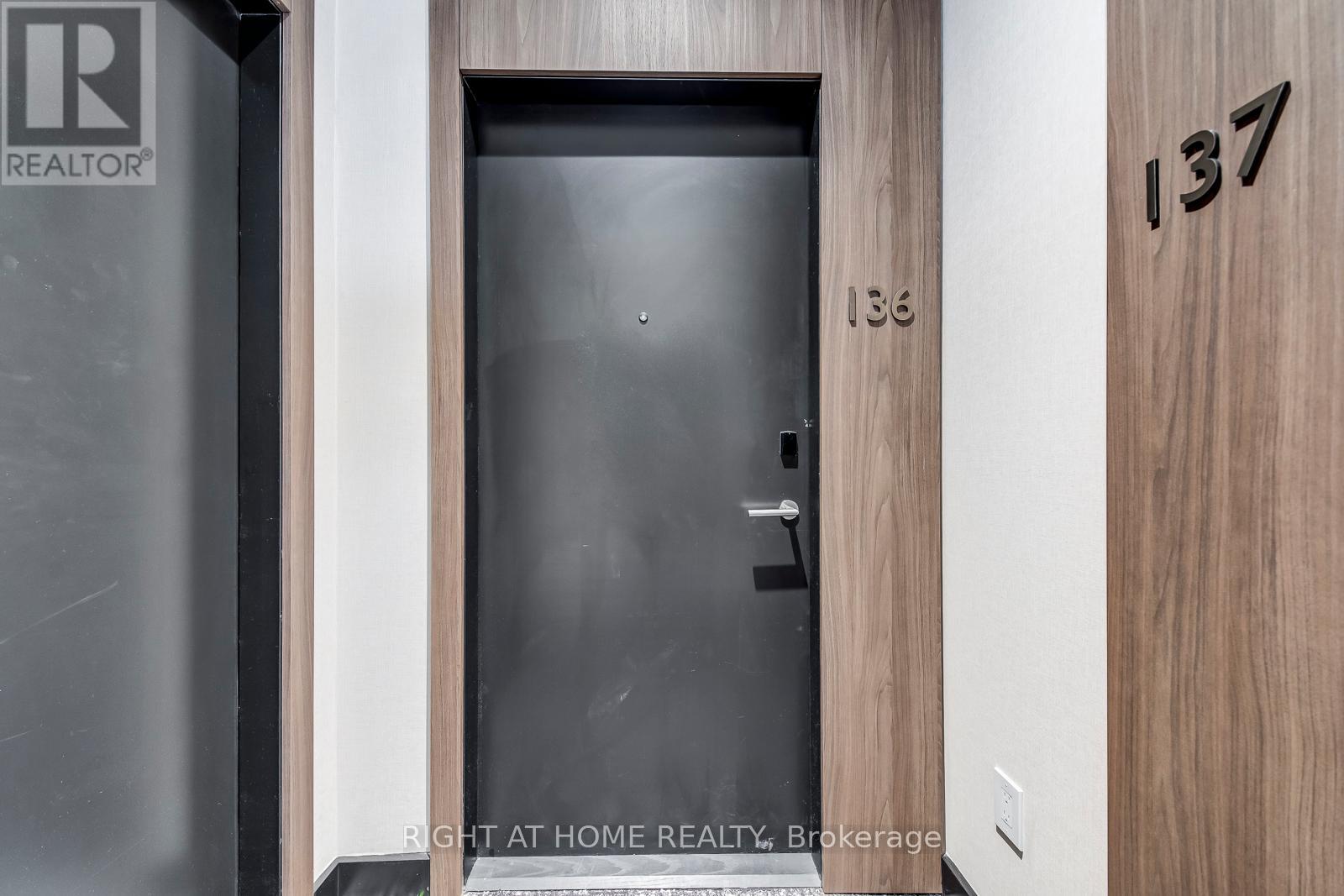 136 - 2501 Saw Whet Boulevard, Oakville, Ontario  L6M 5N2 - Photo 6 - W12383573