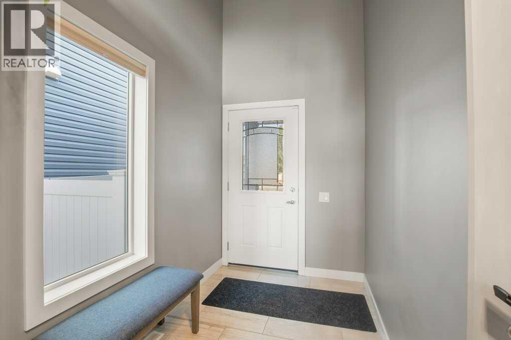 371 Lancaster Drive, Red Deer, Alberta  T4R 0R1 - Photo 2 - A2260627