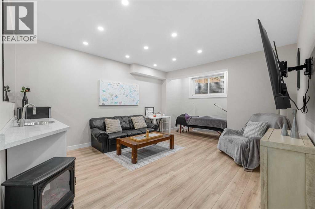 231 Evansglen Circle Nw, Calgary, Alberta  T3P 0W7 - Photo 36 - A2259032