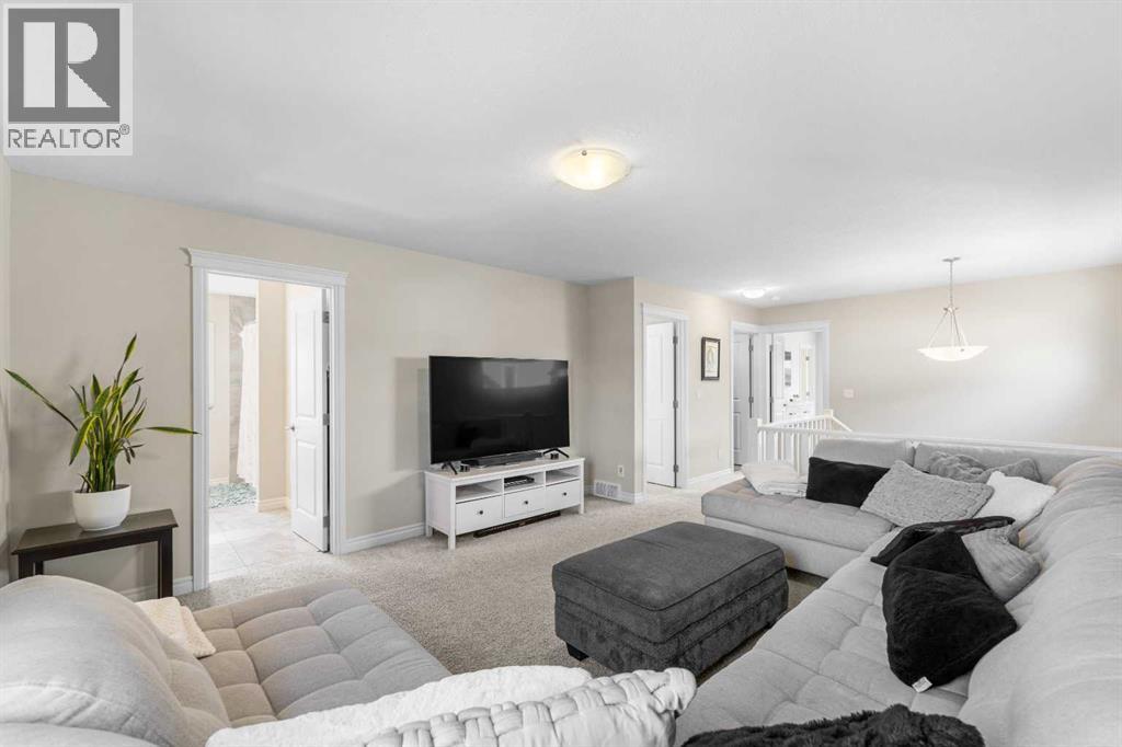 231 Evansglen Circle Nw, Calgary, Alberta  T3P 0W7 - Photo 29 - A2259032