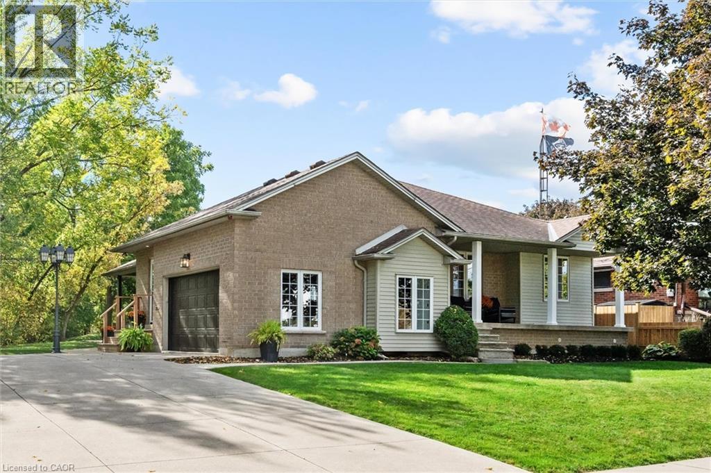 206 Dumbarton Avenue, Hamilton, Ontario  L8K 5C3 - Photo 4 - 40774506