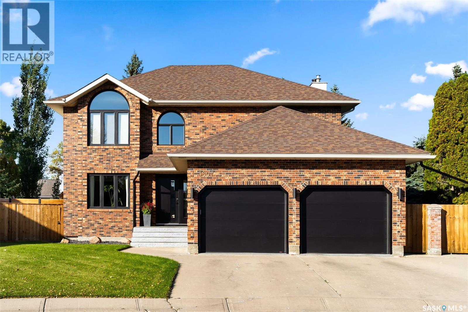 3807 Bow Bay, Regina, Saskatchewan  S4S 7E1 - Photo 2 - SK020259