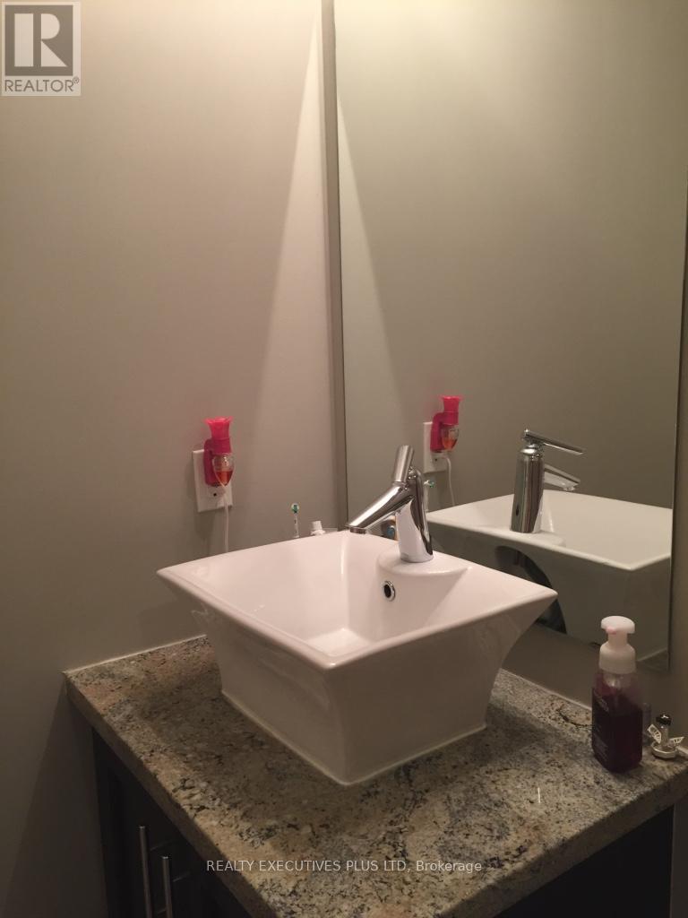 601 - 135 Wynford Drive, Toronto, Ontario  M3C 0J4 - Photo 15 - C12448620