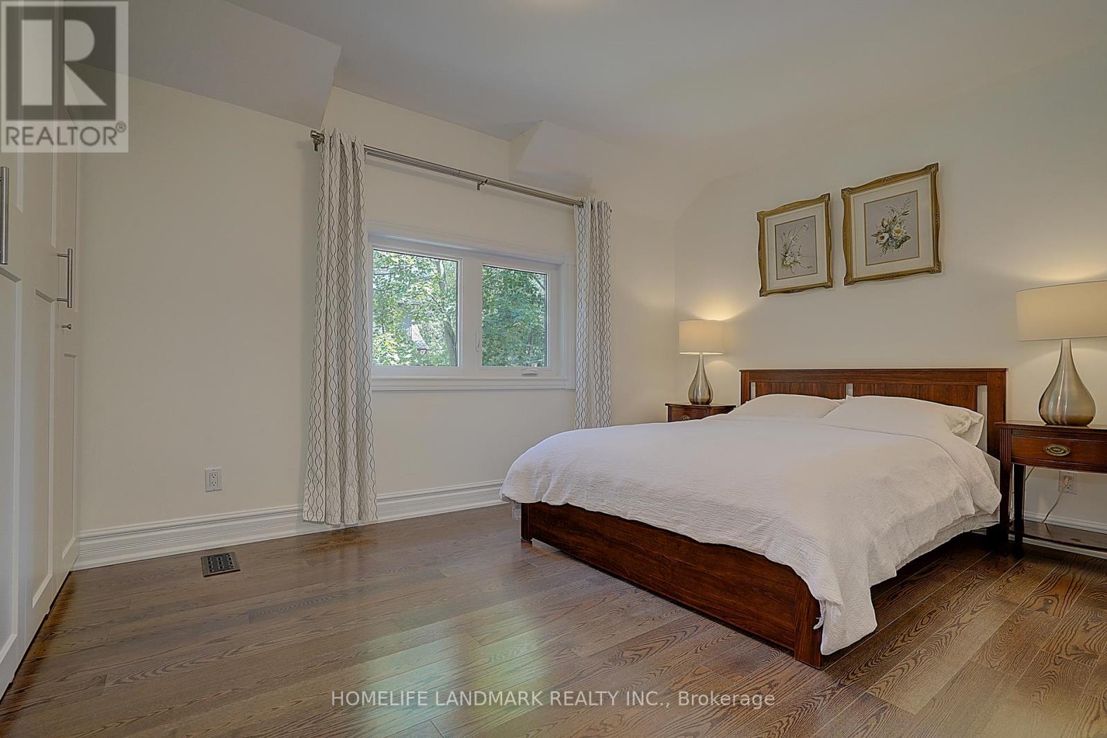 596 Palmerston Avenue, Toronto, Ontario  M6G 2P9 - Photo 11 - C12448627