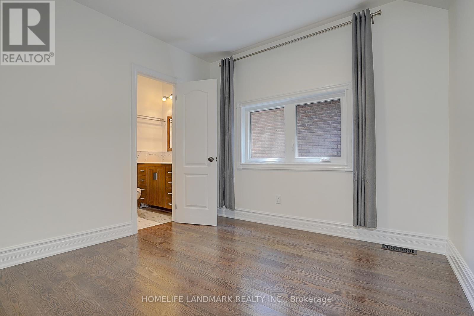 596 Palmerston Avenue, Toronto, Ontario  M6G 2P9 - Photo 17 - C12448627