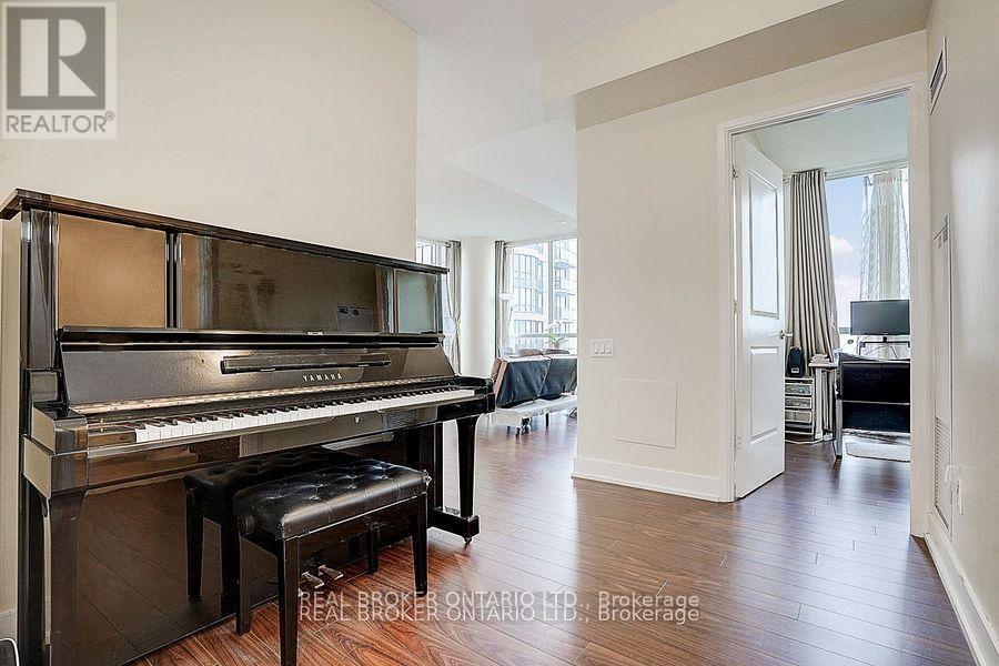 2104 - 23 Sheppard Avenue E, Toronto, Ontario  M2N 0C8 - Photo 3 - C12448630