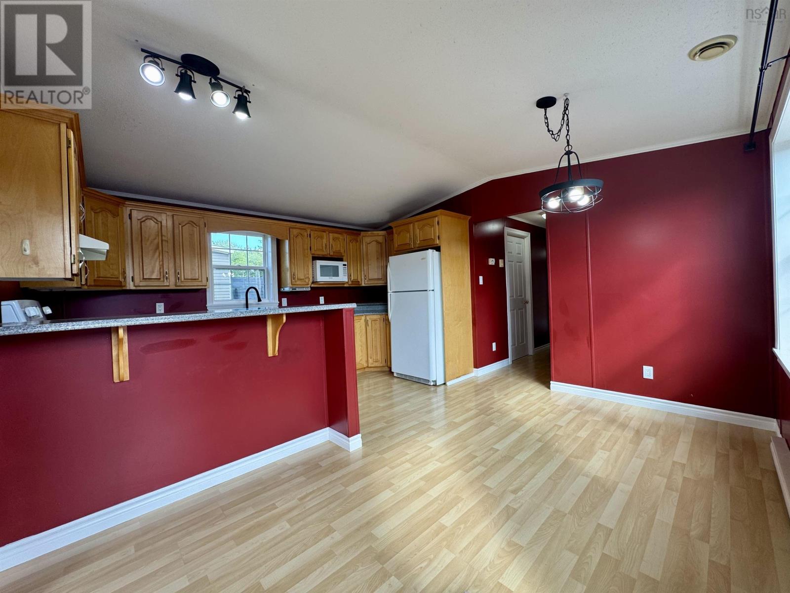 19 Stephens Court, Port Hawkesbury, Nova Scotia  B9A 3N5 - Photo 7 - 202522293