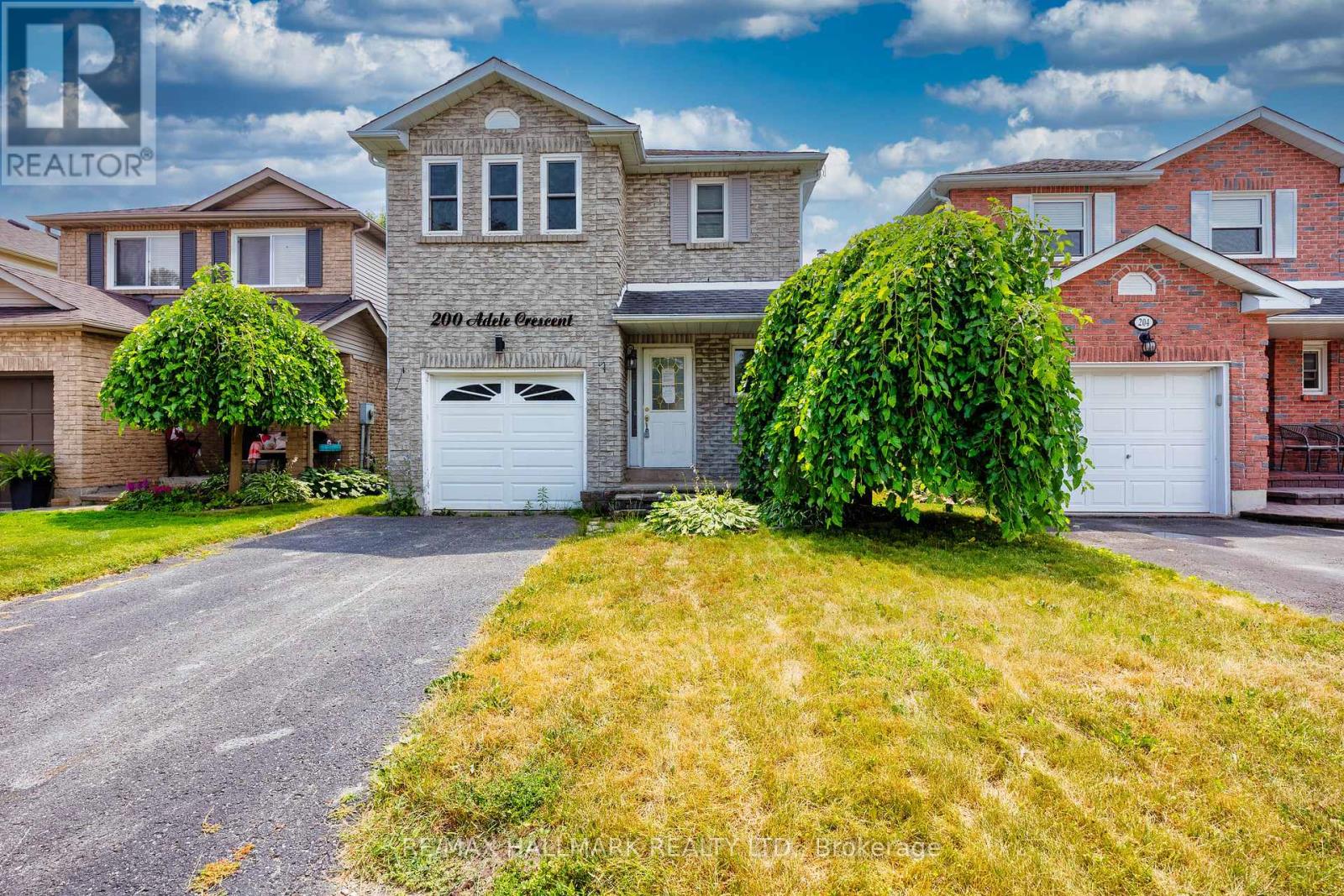 200 Adele Crescent, Oshawa, Ontario  L1J 7W5 - Photo 1 - E12448653
