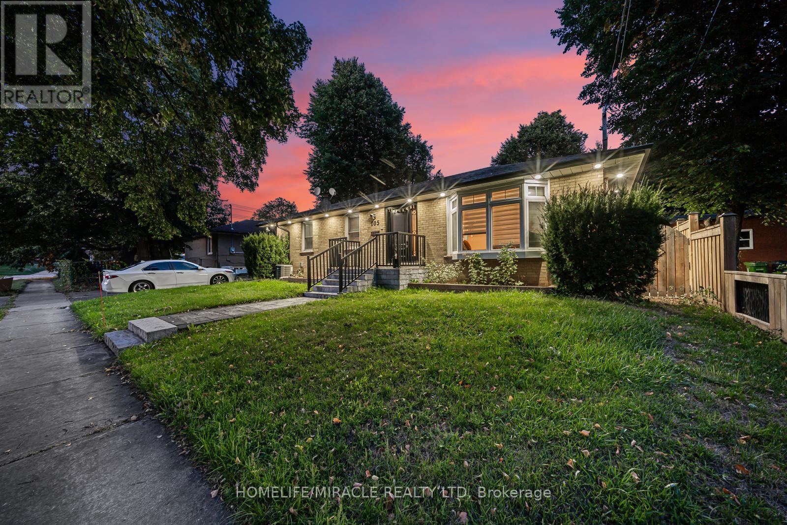 MAIN - 105 SILURIAN ROAD, Toronto, Ontario