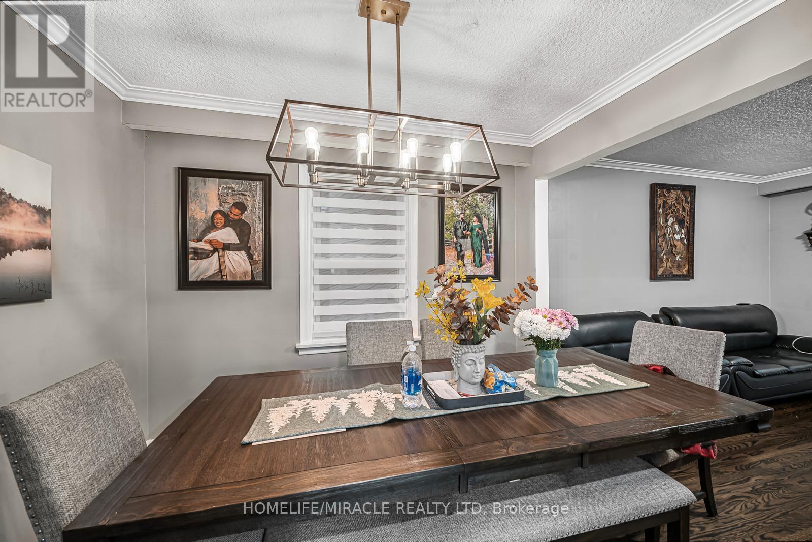 Main - 105 Silurian Road, Toronto, Ontario  M1H 1W7 - Photo 8 - E12430118