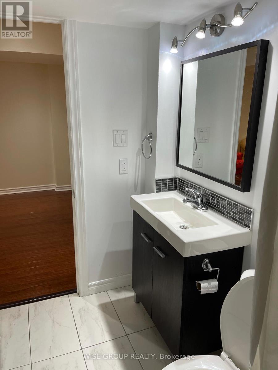 Bsmt - 71 Greenbelt Crescent, Richmond Hill, Ontario  L4C 5S1 - Photo 6 - N12448633