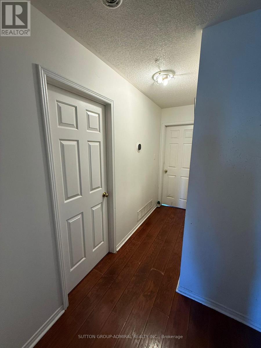 Main Floor - 166 Kulpin Avenue, Bradford West Gwillimbury, Ontario  L3Z 2A9 - Photo 6 - N12448657