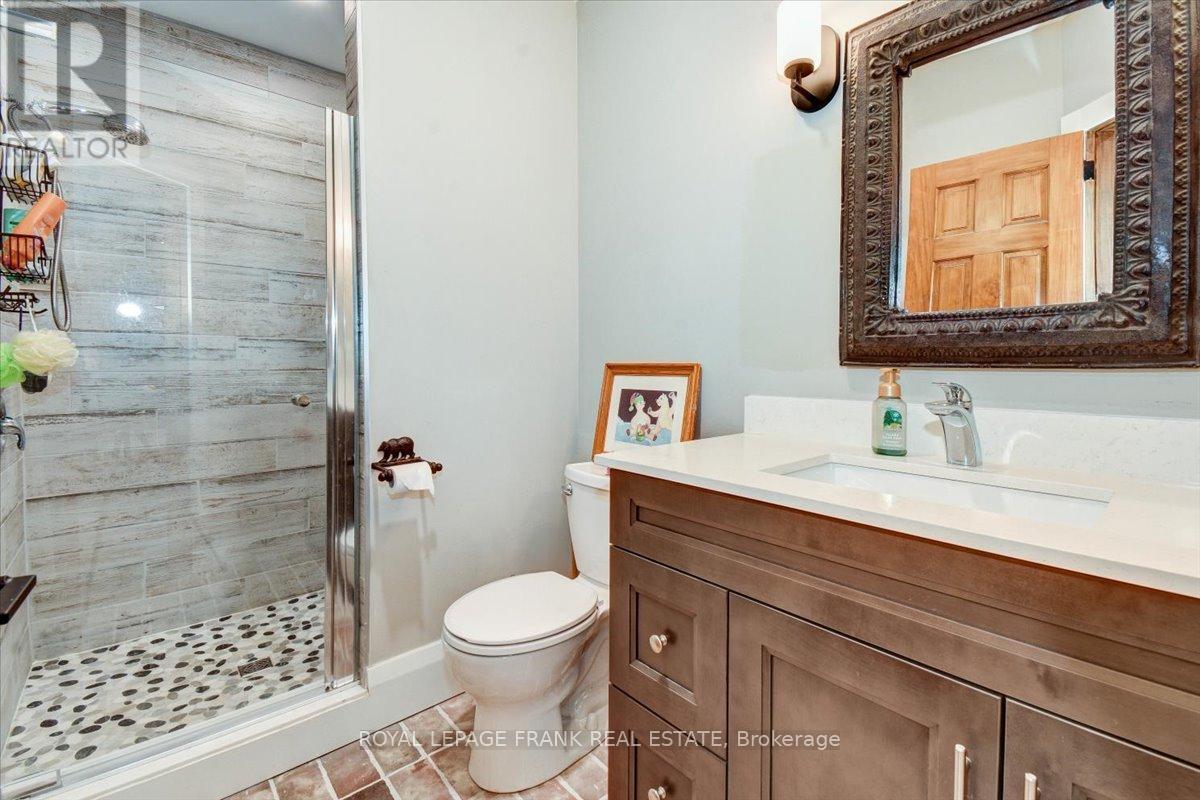 355 West Diamond Lake Road, Hastings Highlands, Ontario  K0L 2A0 - Photo 28 - X12448682