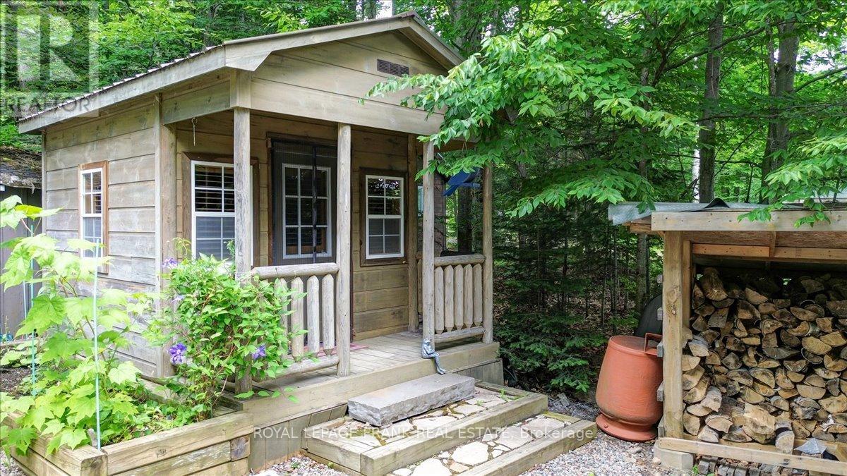 355 West Diamond Lake Road, Hastings Highlands, Ontario  K0L 2A0 - Photo 30 - X12448682