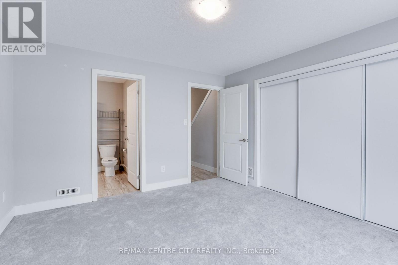 106 - 2070 Meadowgate Boulevard, London South, Ontario  N6M 1C6 - Photo 10 - X12448667