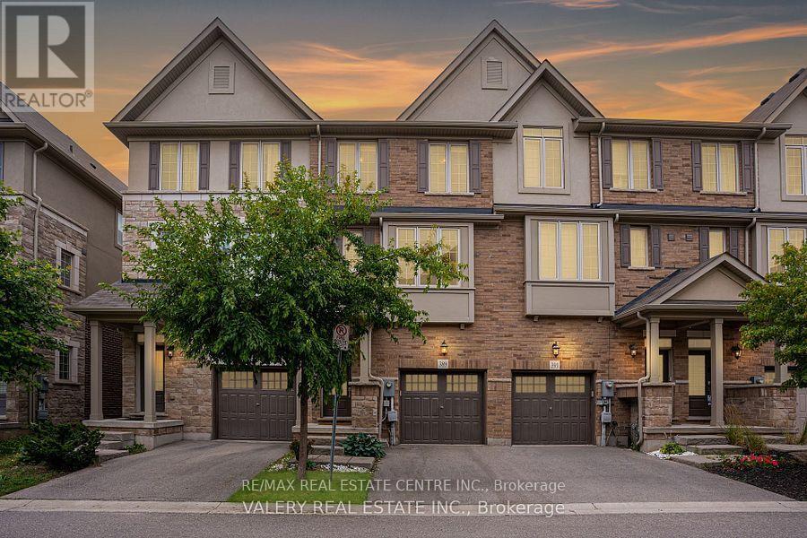 389 Hardwick Common Drive, Oakville, Ontario  L6H 0P7 - Photo 1 - W12448622
