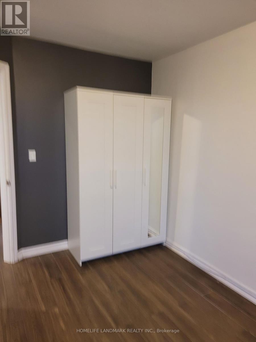 2 - 20 Roncesvalles Avenue, Toronto, Ontario  M6R 2K3 - Photo 2 - W12448643