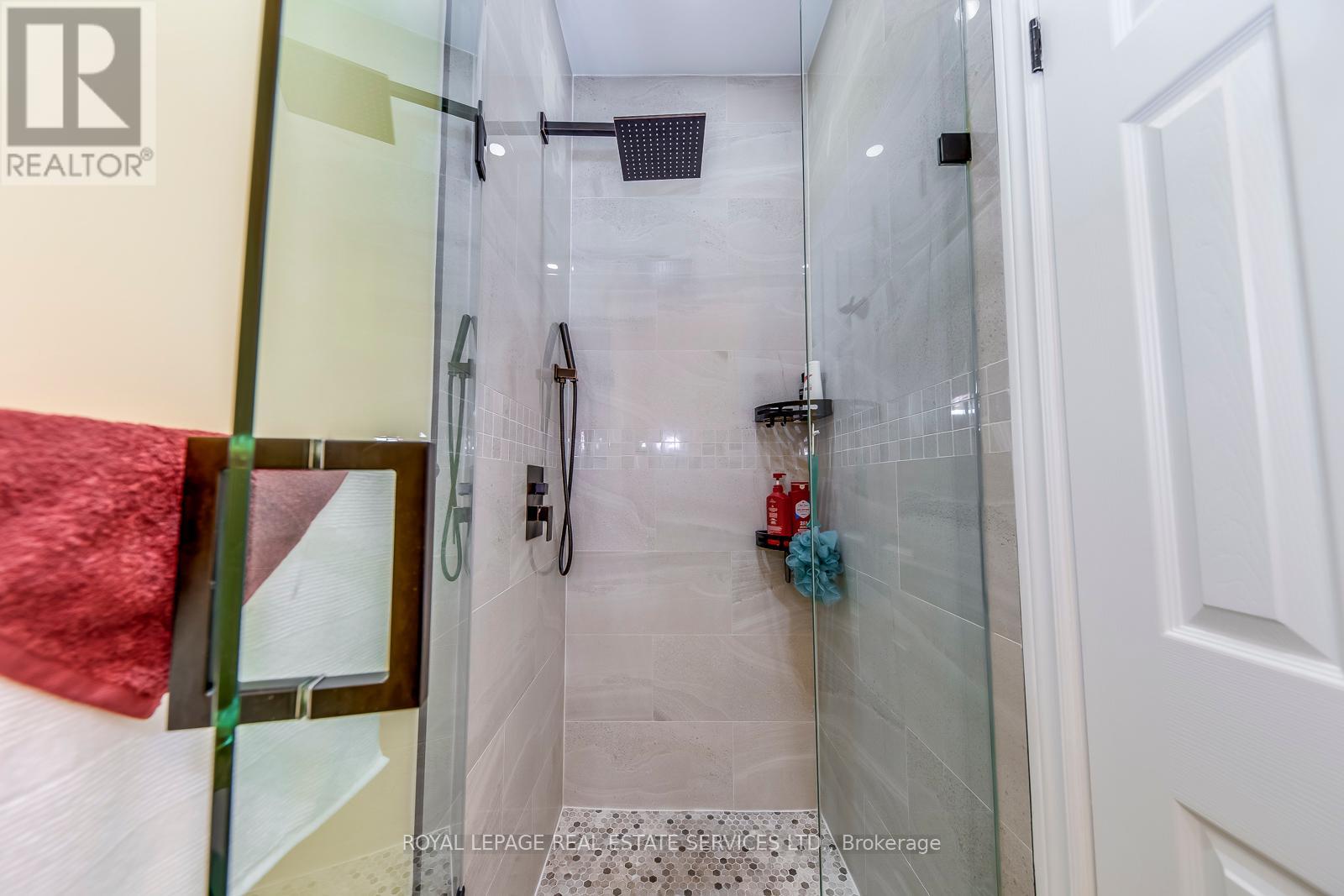 3662 Jorie Crescent, Mississauga, Ontario  L5M 7G8 - Photo 37 - W12448655